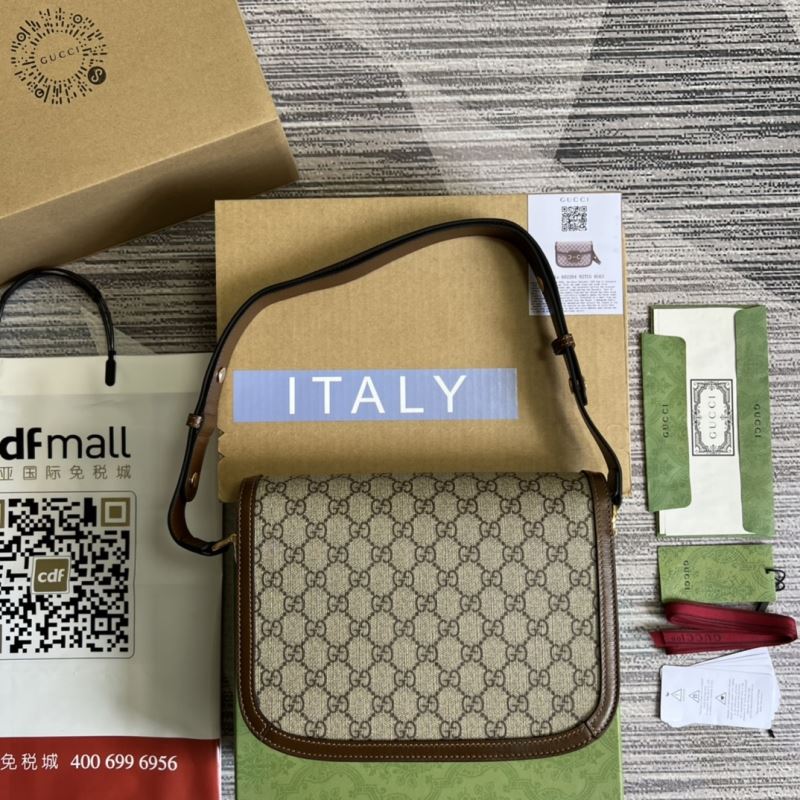 Gvc*1 horsebit bags